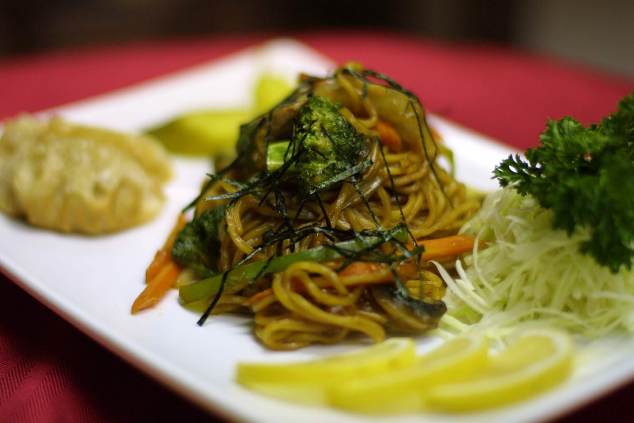 Ronnie-Sushi-Yakisoba.JPG